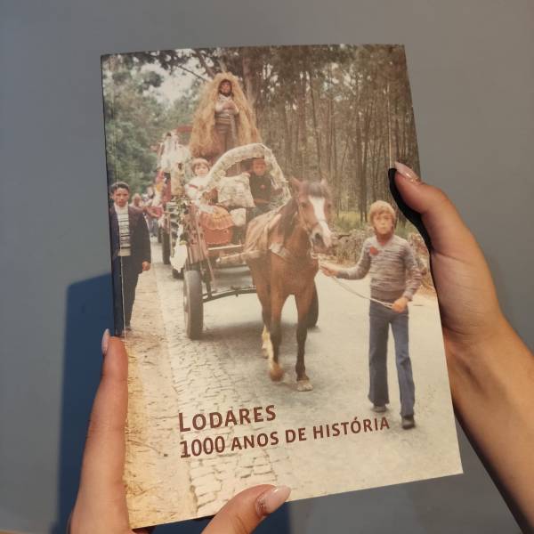 HISTÓRIA DE LODARES REUNIDA EM LIVRO